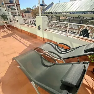 https://la-terraza-de-salomon.hotelsinnerja.org
